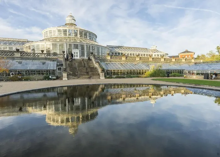 220sqm Designer - Center - Private Balcony * København