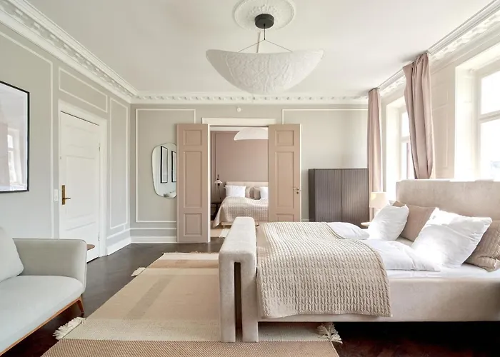 220sqm Designer - Center - Private Balcony * København