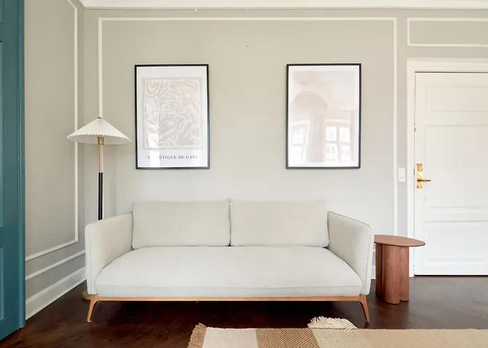 220sqm Designer - Center - Private Balcony Lejlighed