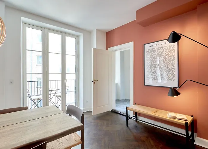 Lejlighed 220sqm Designer - Center - Private Balcony *