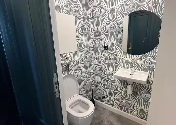 220sqm Designer - Center - Private Balcony Lejlighed